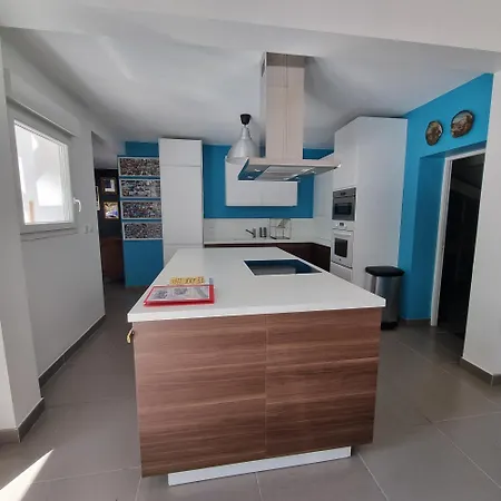 Tre Les Pins, 7 Chambres, A 100m Du De *